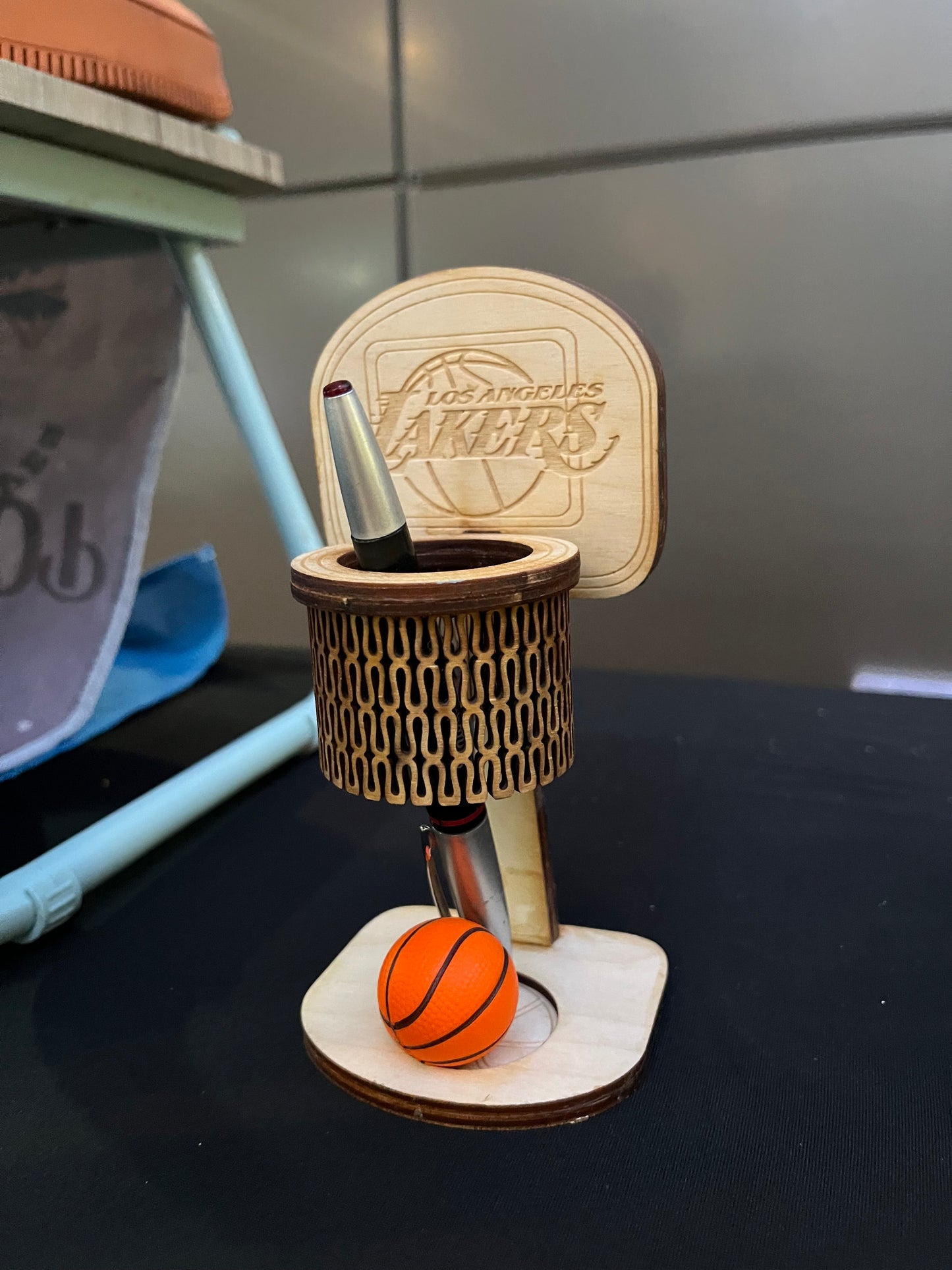 Pen holder